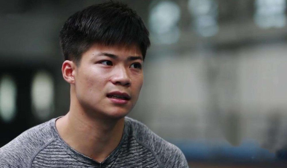 一如李安早年凭借“父亲三部曲”中的中西文化的冲突，来探讨家庭伦理和个人的身份认同，近些年围绕亚裔导演在好莱坞创作的亚裔题材电影层出不穷，亚裔导演们纷纷以身份认同构建他们的观众基本盘。